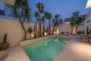 Sanctum House - Exquisite 2BR Tropical Villa in Perfect Location - Kerobokan - 1