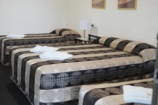 Porky's Motel Rockhampton - Rockhampton - 7