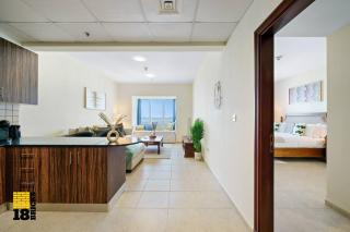 18 Bricks Lux Sea view 1BR in Dubai Marina - 3