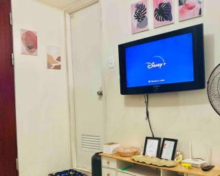 2 Bedroom Cozy Condo Unit in Urban Deca Homes - Manila - 8