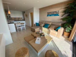 RÉF 231 - PORT-LOUIS appartement type 2 pleine vue Petite Mer avec terrasse, parking et garage dans résidence récente - Port-Louis - 3