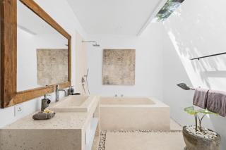The Saya House Villa by Betterplace - Kerobokan - 8
