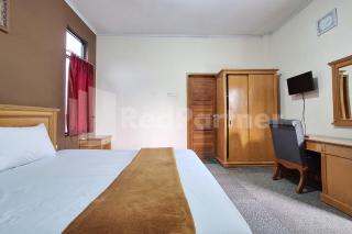 Hotel Graha Muslim RedPartner - Bukittinggi - 7