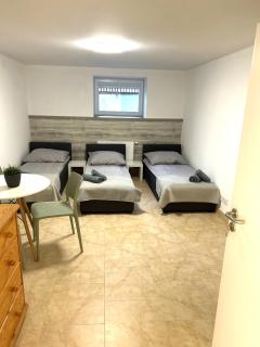 Hostel 24 Miejsca Parkingowe Noclegi Pracownicze. - Gorzów Wielkopolski - 8