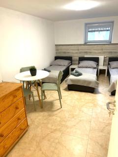 Hostel 24 Miejsca Parkingowe Noclegi Pracownicze. - Gorzów Wielkopolski - 6