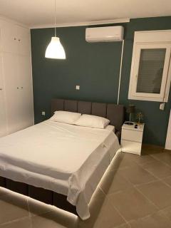 medusa apartment in glyfada - 5