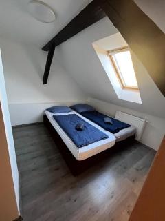 Budget Inn th 23 - Downtown 3 Bedroom apartment - Szombathely - 8