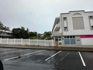 Uvongo Square 2 - Margate - 0