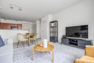 Downtown Bellevue 2BR w WD Storage nr Shops SEA-318 - Bellevue - 8