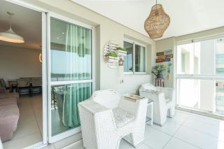 Apartamento 3 QUARTOS com VISTA MAR DESLUMBRANTE, ar-condicionado, Wi-Fi, cozinha completa, Condomínio Home Club com PISCINA, SAUNA, ACADEMIA, quadra de esportes playground infantil, salão de jogos e mini mercado a 40m da PRAIA e 1400m do Beto Carreiro - Penha - 1