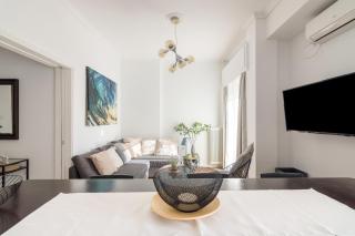 Seafront Apartment in Piraeus - Pireo - 5