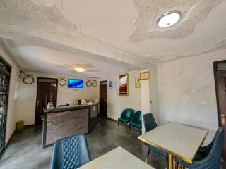 Fancy Hotel Munyonyo - Kampala - 8