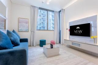 STAY BY LATINEM Luxury 1BR Holiday Home CVR B1701 near Burj Khalifa - Dubai - 9