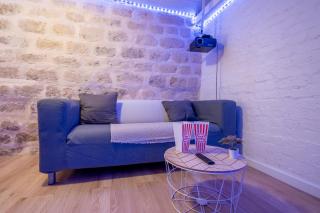 Le César Cinéma 10 mn Paris Gare de Lyon et 5 minutes RER - Alfortville - 8