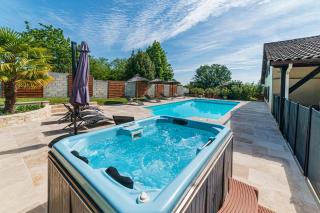 Gite spacieux 410 m - Trentels - 8