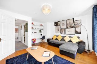 Lovely 3 Bedroom House Short Term Rental & Flexible Renting Limehouse with private parking and garden! - Londra - 6