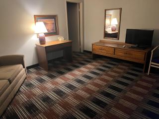 The Ridge Motor Inn - 4