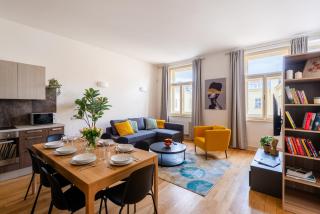 Spacious apartments near the river Prague - 0