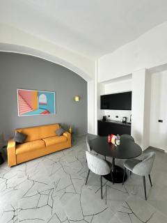 Casa Genovesi - vicino Porta Nuova F.S. - Torino - 6