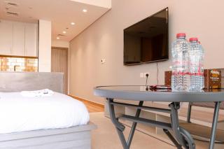 Compact Studio in Dubailand V Tower - Ezytrac Vacation Homes - Dubai - 0