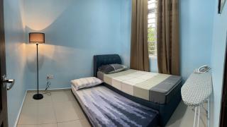 Homestay ShimahJay Umbai Melaka - 1
