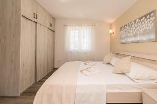 Stone vila with heated pool, near sandy beach - by Traveler tourist agency ID 2373 br 2 - Privlaka - 7