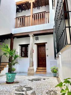 SUITES CASA DE LAS COLUMNAS - 8