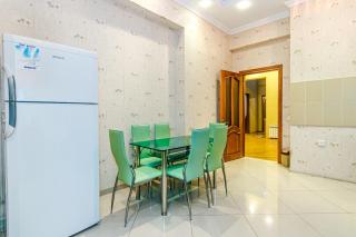 Apartment view to City - Baku - 2