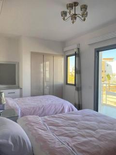 Swan Lake Gouna Families 4BD Crystal Lagoon View - Hurghada - 1