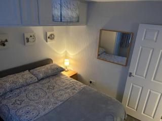 Gorgeous Gower Chalet - 4