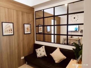 cozy studio unit at fame residence metro manila - Manila - 4