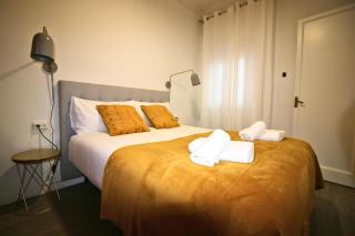 Central & Fully Equipped Apartment in Eixample Next to Metro, Sleeps 5 - Barcelone - 7