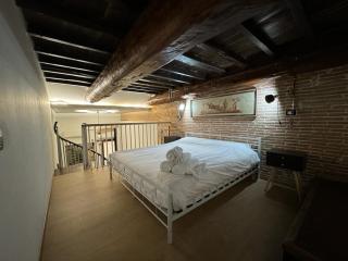 Venus Two-Floored Stylish Apartment in the City Center - Florence - 6