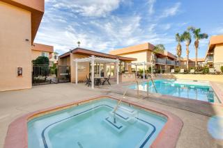 Private Patio, Community Perks Palm Springs Condo - Palm Springs - 8