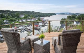 Stunning 4 bedroom home with wi-fi and jacuzzi - Sveio - 7