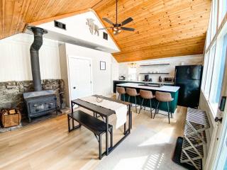 Mountain Views / near hiking trails and ski slopes - 4