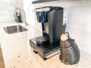 Mountain Views / near hiking trails and ski slopes - 1