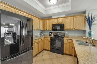 Crystal Shores West Unit 701 - 7