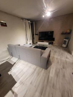 chambre neuve dans un logement partager a 10 minute du circuit - 2