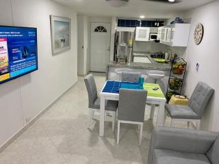 Perla Santa - Luxury Condo - 2