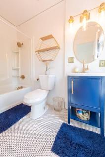 Manitou Springs White Yarrow Inn House - 1
