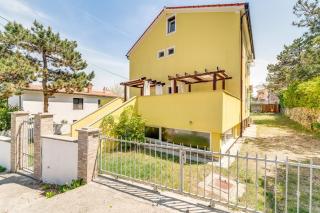 Apartments with parking spaces Baska, Krk - 22048 - Baška - 9