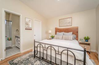 Tranquil Hideaway with Mountain Views - Fallbrook - 1