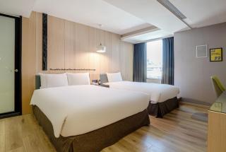 CHECK inn Taichung Wenxin Zhongqing - Taichung - 3