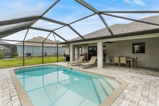 Oasis Of The Cape - Cape Coral - 9