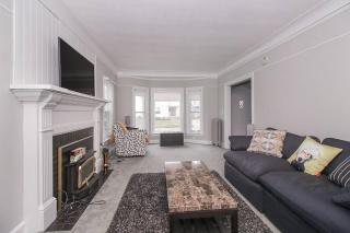 Lakeside Home in Lorain - Lorain - 6