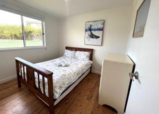 Barefoot Bungalow - Tomakin - 3