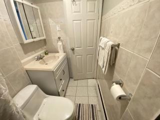C Charming and cozy apartment in New Jersey close to all the fun 10 minutes to NYC - West New York - 2