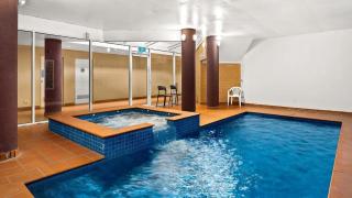 Beachfront Bliss - shared indoor pool & spa - Cowes - 4
