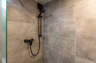 CHARLIE - modern centrally located downtown studio - Bratislava - 8